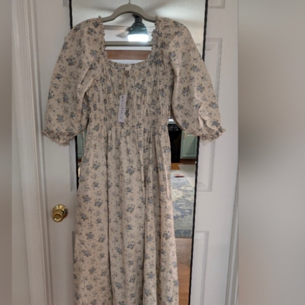 Neuflora Hayden blue floral Dress in Cream and Blue